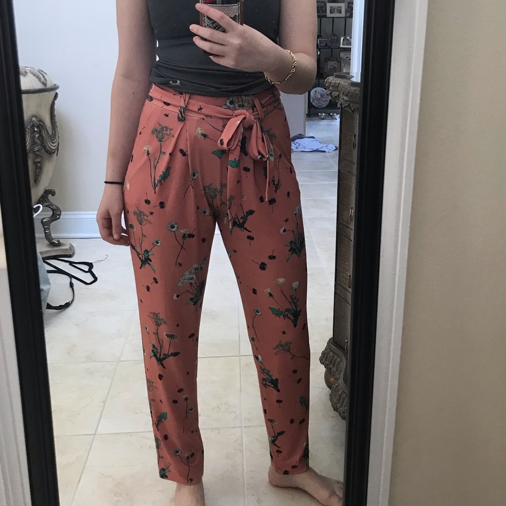 Express high waisted floral ankle pant